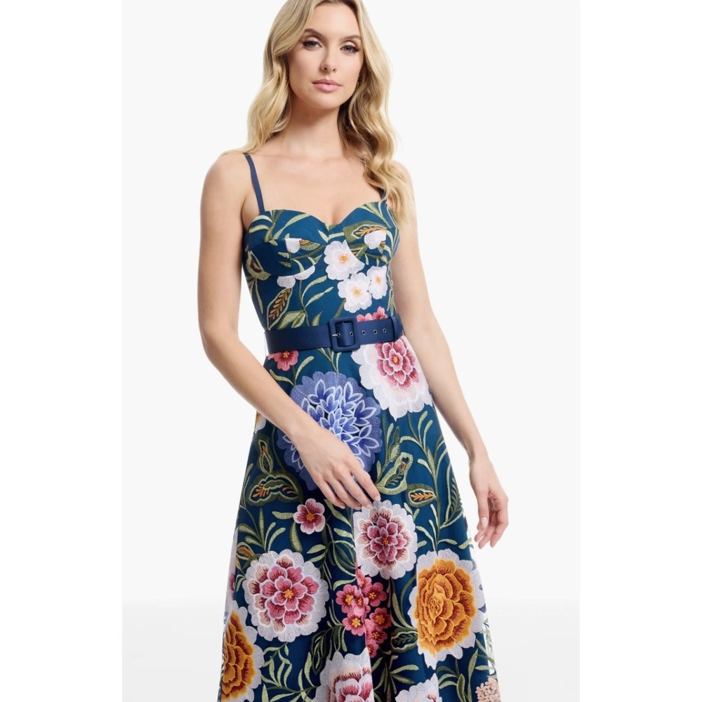 Dress The Population Carlita Belted Floral Embroidered Midi Cocktail Dress XS